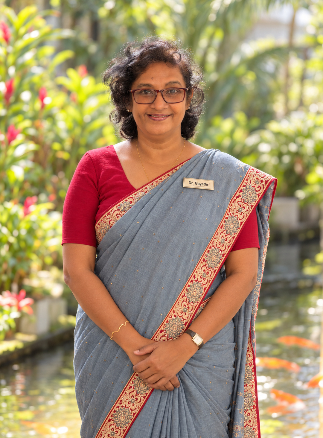 Die Ayurveda-Ärztin Dr. Gayathri verfügt über eine langjährige Berufserfahrung und betreut seit vielen Jahren die Gäste des Lanka Ayurveda Garden, sowie das Shakti Villa Ayurveda-Resort.